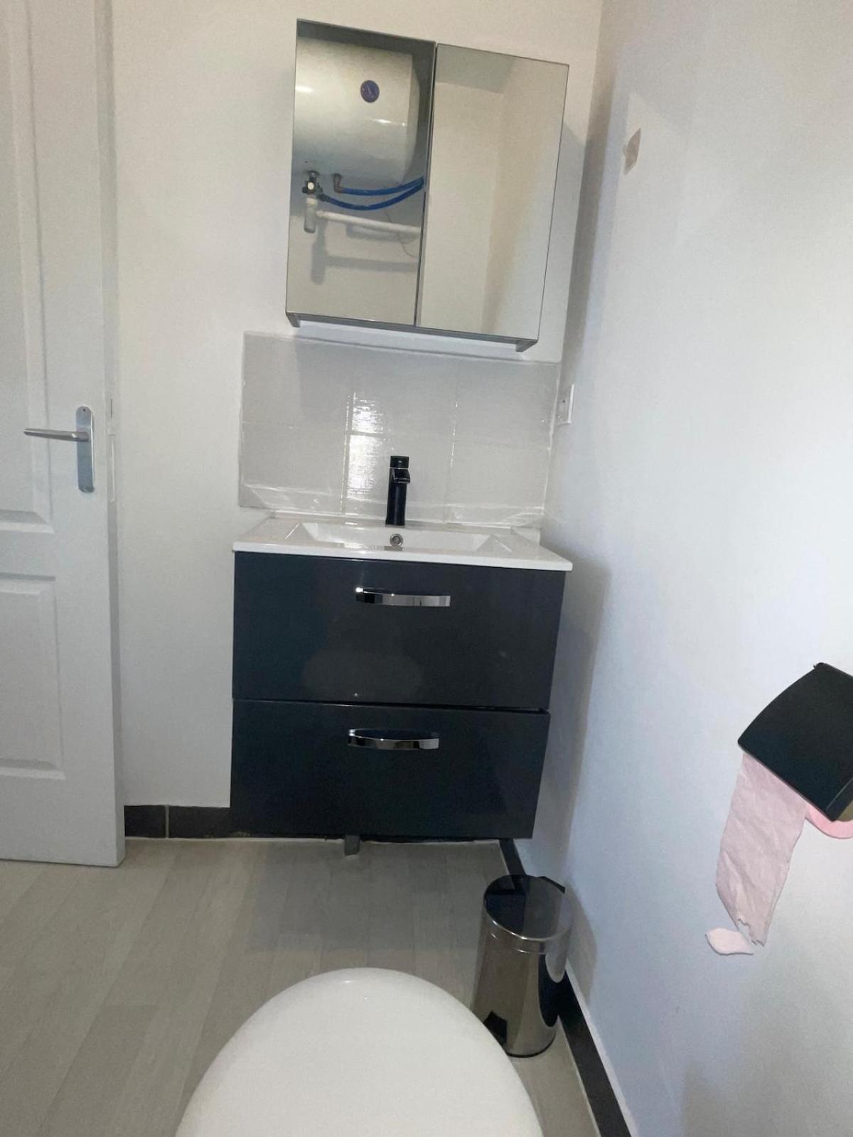 Studio Hotel Villeurbanne Centre Bagian luar foto